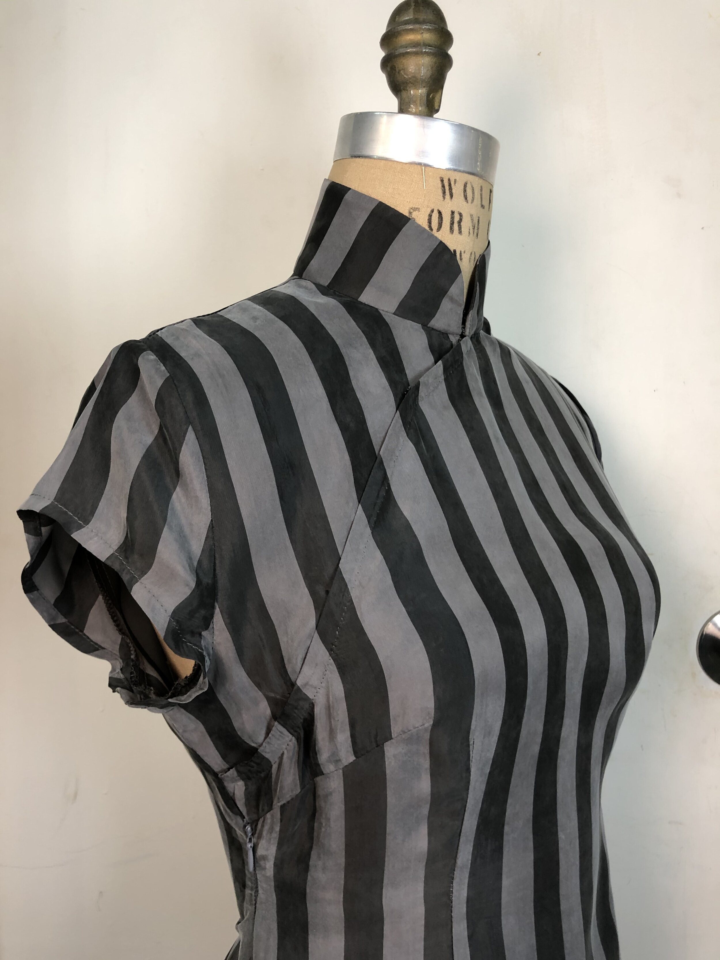 Grey strip viscose (9).jpg